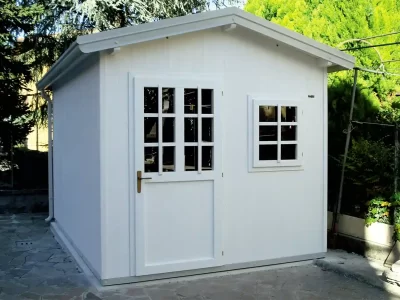 Striped Okumé panel house